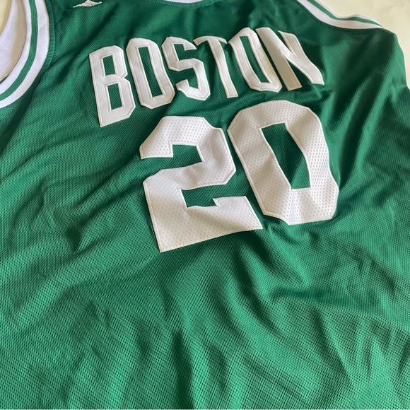 Gordon Hayward Celtics Jersey(2 for $70) - Picture 6 of 7